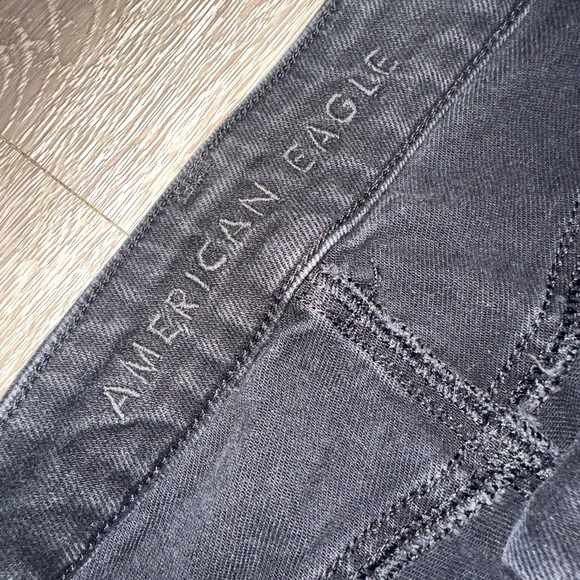 American Eagle Jeans - Picture 2 of 3